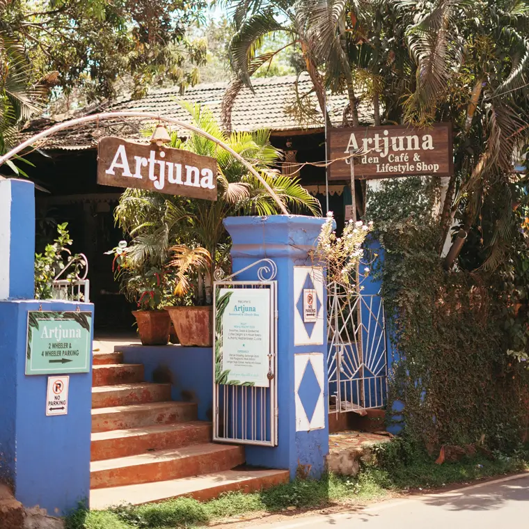 AboutArtjuna_Carousel1